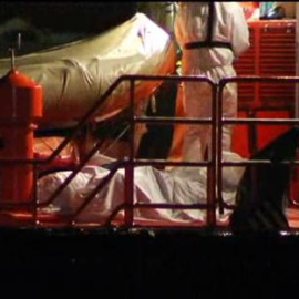Rescatan a 17 inmigrantes vivos y 14 muertos del naufragio de una patera