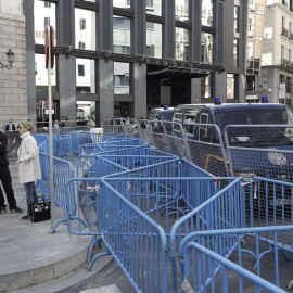 El Congreso de nuevo blindado ante las protestas