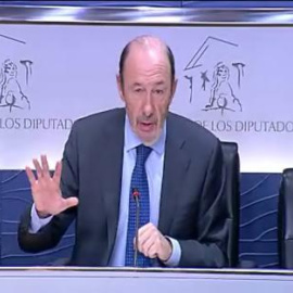 Rubalcaba: "Mis compañeros me eligieron y voy a cumplir hasta el final"