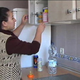 Ocho familias sin recursos ocupan un edificio vacio de Huelva