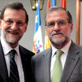 Rajoy encuentra 'a su doble' en Chile