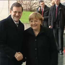 Rajoy mantiene su inocencia en Berlín