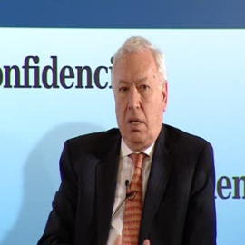 Margallo: "No he conocido persona más honrada que Rajoy"