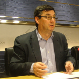 Centella: "El PP cree que blinda a Rajoy pero hace todo lo contrario"