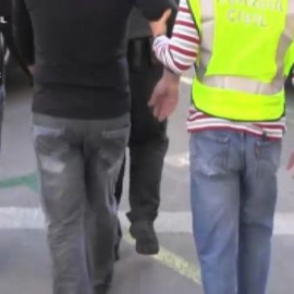 Desarticulada una banda de falsos policías que simulaba registros en viviendas para cometer robos