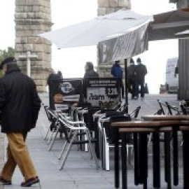 Comunidades en riesgo extremo de contagio plantean ya sus desescaladas en desacuerdo con Sanidad