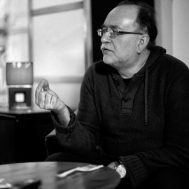 Carlos Taibo, experto defensor del decrecimiento ante el colapso medioambiental.