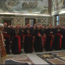 Benedicto XVI: "Entre vosotros está el futuro Papa al que, desde hoy, prometo mi incondicional obediencia"