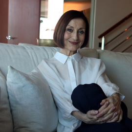 Carme Elias, Premi Gaudí d'Honor 2021, en una suite de l'Hotel Arts.