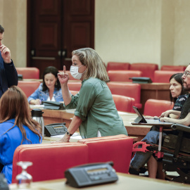 06/07/2022.- Los portavoces del PSOE, CC y Podemos, Héctor Gómez, Ana Oramas y Pablo Echenique (i a d), respectivamente, entre otros, durante la reunión de la Junta de Portavoces este miércoles en el Congreso. EFE/ Javier Lizon