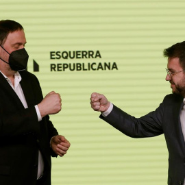 El candidato de ERC a la presidencia de la Generalitat, Pere Aragonès, y el presidente del partido, Oriol Junqueras.