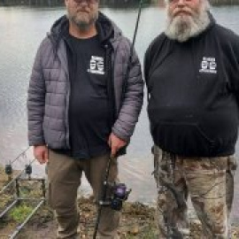 Los pescadores barbudos que patrullan las noches de Inglaterra para prevenir suicidios