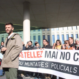 El regidor de Guanyem Badalona en Comú, José Téllez denunciat per la Fiscalia per haver obert l'Ajuntament de la ciutat el 12 d'octubre de 2017. @CUP_AMB