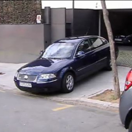 La infanta Cristina se deja ver a la salida de su vivienda en Pedralbes