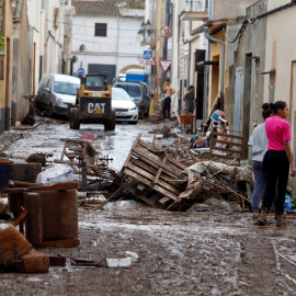 Estado de las calles de Sant Llorenc de Cardassar tras las inundaciones que han causado 12 muertos.- REUTERS/Enrique Calvo