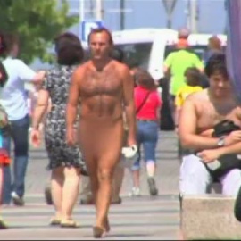 Barcelona mantiene la prohibición sobre el nudismo