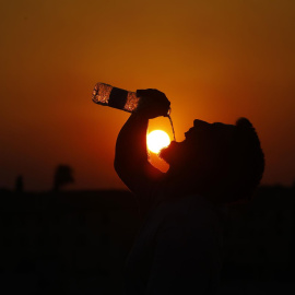 Todas las comunidades autónomas, excepto Canarias, tienen zonas o están íntegramente en aviso naranja o amarillo.