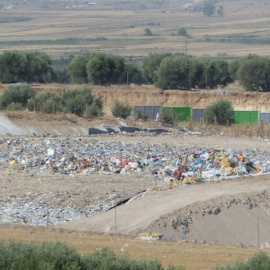 Desde enero de 2009 no está permitido el vertido de pilas en la planta de residuos tóxicos - Europa Press