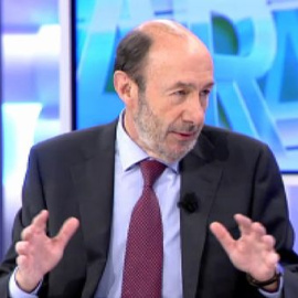 Rubalcaba sobre la sucesión en el partido: "El PSOE no está en eso"