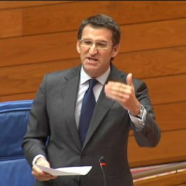 Beiras la lía en el Parlamento gallego