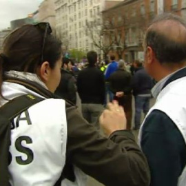 Chaleco y casco para los periodistas en la cobertura del 'asedio' al Congreso