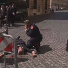 Tiroteo a las puertas del Parlamento de Italia