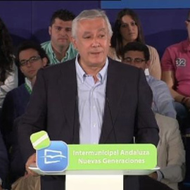 Arenas señala que el Gobierno de Rajoy "se rebela cada viernes" contra la crisis