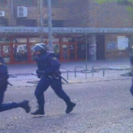 Enfrentamientos entre policias y estudiantes en la Universidad Complutense