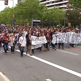 El sector educativo protesta en Barcelona por los recortes