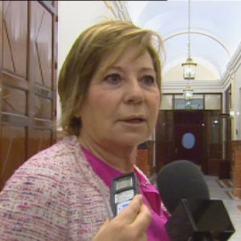 Celia Villalobos reconoce que su grupo debería sancionarla por ausentarse durante una votación