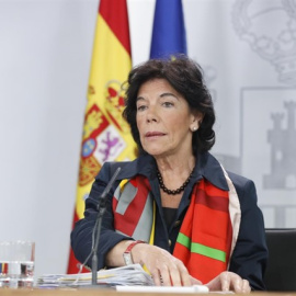 05/10/2018.- Rueda de prensa de la portavoz del Gobierno, Isabel Celaá. EUROPA PRESS/Marta Fernández