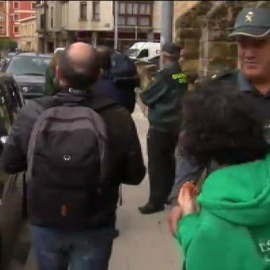 Un grupo de profesores abuchea a Wert en Haro