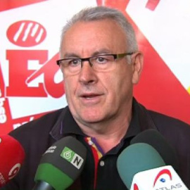 Cayo Lara lamenta que Wert quiera poner "una pila de agua bendita en la puerta de los colegios"