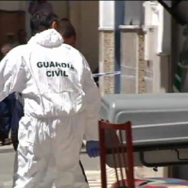 Asesina a su expareja y luego se suicida