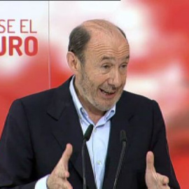 Rubalcaba propone cambiar la Constitución para consagrar la igualdad