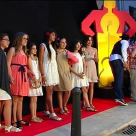 Los pequeños de un colegio de Valencia despiden el curso como auténticas estrellas de cine