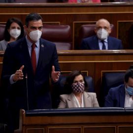 10/03/2021.-El presidente del Gobierno, Pedro Sánchez, hoy miércoles, durante el pleno del Congreso de los Diputados en la sesión de control al Gobierno .-EFE/Chema Moya
