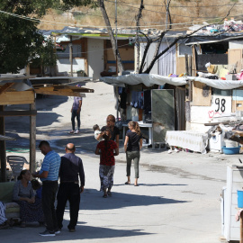 Vecinos de El Gallinero, poco antes del inicio del desamentelamiento. Foto Ayuntamiento de Madrid