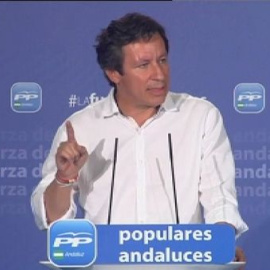 Floriano asegura que Griñán "salió corriendo por su horizonte penal"