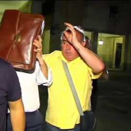 En libertad con cargos los dos empresarios detenidos en la operación Madeja