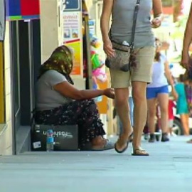 Una mafia reparte mendigos en Calpe