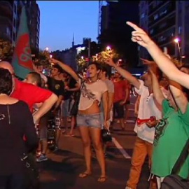 Cacerolada para pedir la dimisión del Gobierno en bloque