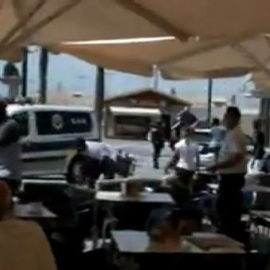 Nuevos enfrentamientos entre manteros y policía en Torrevieja