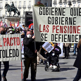 Manifestación convocada por la Coordinadora General de Pensionistas de Madrid en defensa del Sistema Público de Pensiones, este sábado en Madrid. - EFE