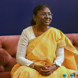 La presidenta electa de la India, Droupadi Murmu, asiste a un evento en su residencia temporal después de ser elegida nueva presidenta del país en Nueva Delhi el 22 de julio de 2022.