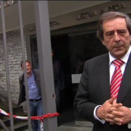 El alcalde de Gernika ha declarado hoy como imputado por la concesión de un galardón a Otegui