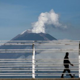 Fotografía de archivo del volcán Popocatépetl. - AFP