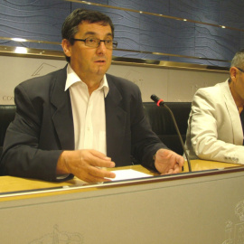 Centella, sobre las pensiones: "Es una vergüenza y un ataque a los más vulnerables"