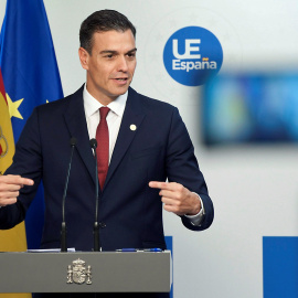 El presidente del Gobierno español, Pedro Sánchez, durante la rueda de prensa ofrecida en Bruselas al término de la reunión del Consejo Europeo. EFE/ Horst Wagner