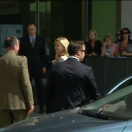 La Infanta Cristina visita a su padre en la Quirón